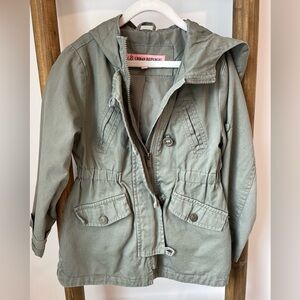 Adorable girls jacket, hooded.